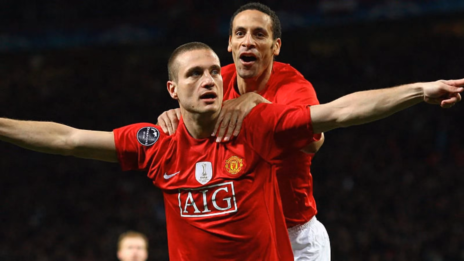 the-great-defender-debate-how-carragher-ferdinand-and-a-torres-myth-set-football-alight-image-0